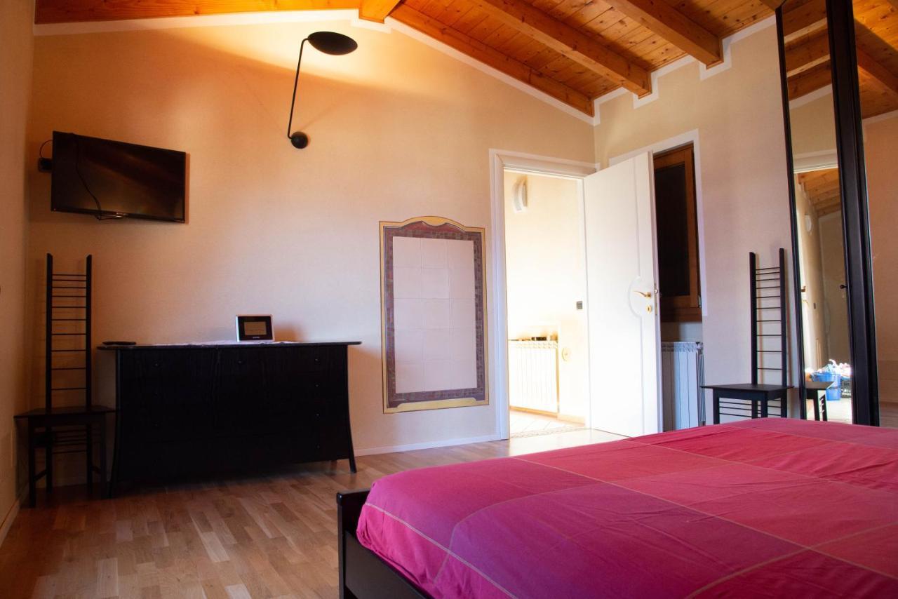 Guesthouse "Villa Tamas" Лимоне сул Гарда Екстериор снимка