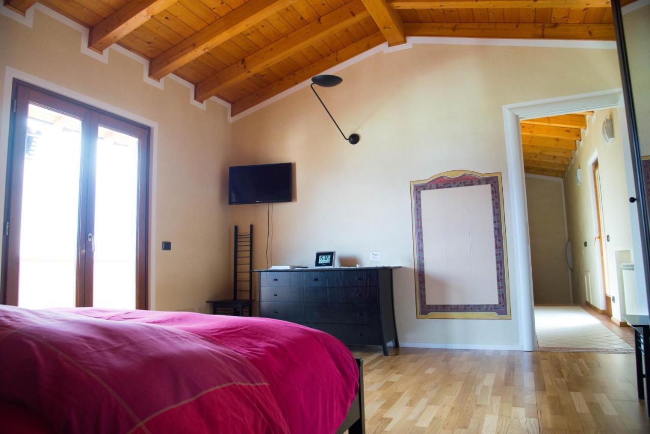 Guesthouse "Villa Tamas" Лимоне сул Гарда Екстериор снимка