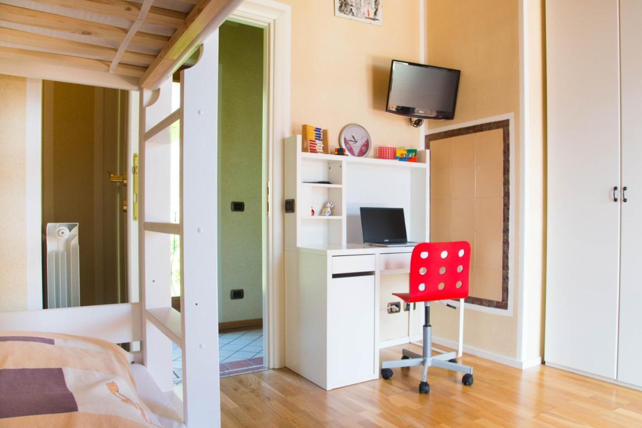 Guesthouse "Villa Tamas" Лимоне сул Гарда Екстериор снимка
